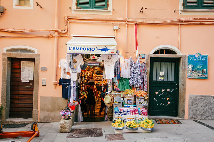 A Guide to Cinque Terre l Travel Guide l A Style Alike