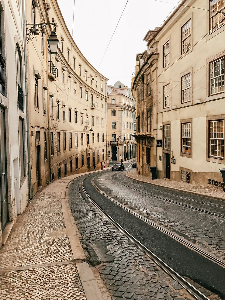 A Guide to Lisbon l A Style Alike l Travel